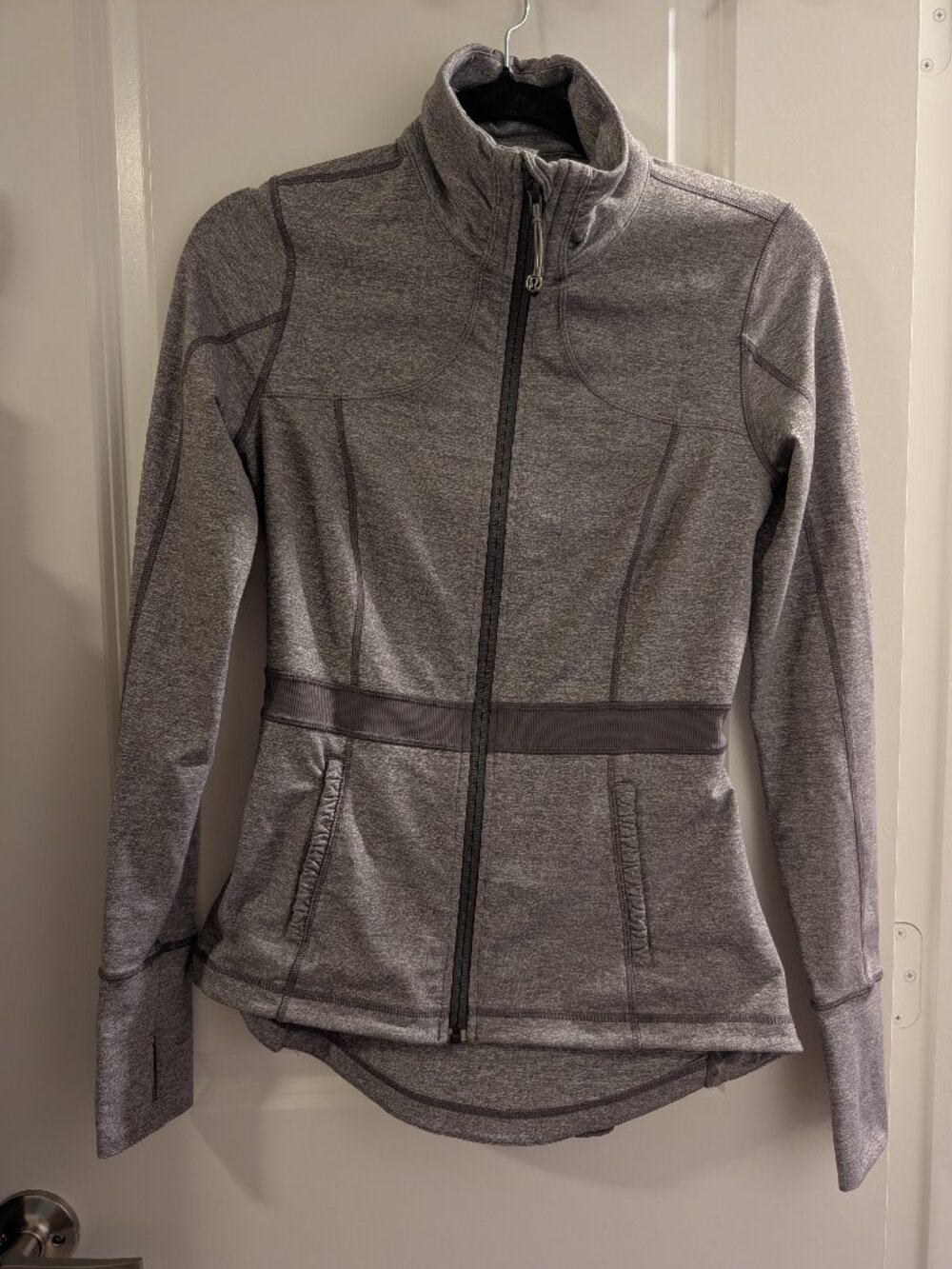 Lululemon Rare Riding Jacket Womens 6 Peplum Slim Fit Athletic Jacket
